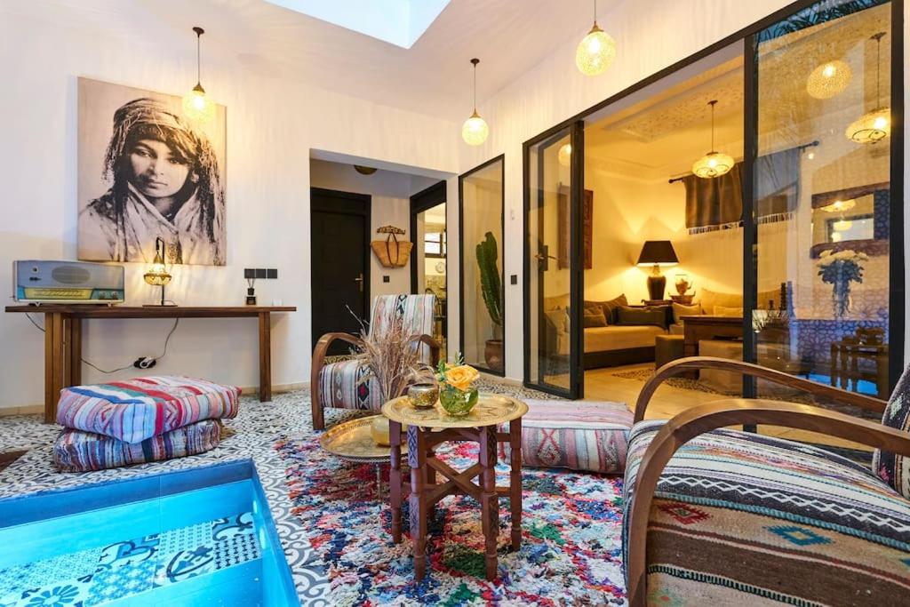 Riad Miloud En Exclusivite 10 P Au Coeur De La Medina Marrakesh Bagian luar foto