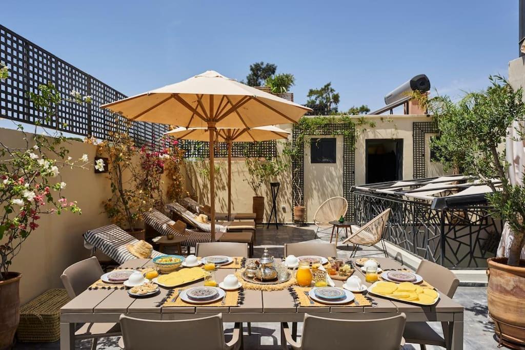 Riad Miloud En Exclusivite 10 P Au Coeur De La Medina Marrakesh Bagian luar foto