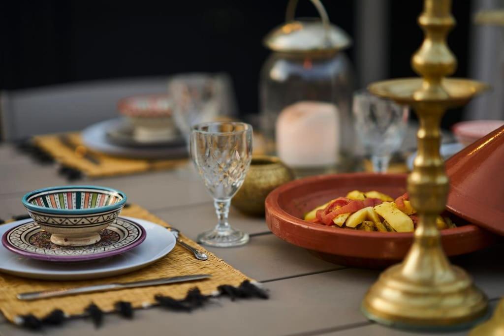Riad Miloud En Exclusivite 10 P Au Coeur De La Medina Marrakesh Bagian luar foto
